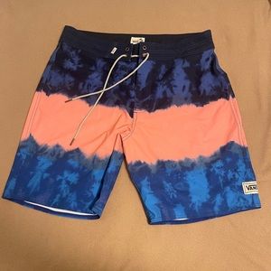 Vans Board Shorts [32]